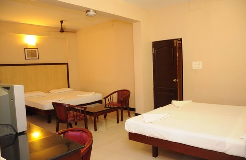 Palani Hotel | Hotel Subham
