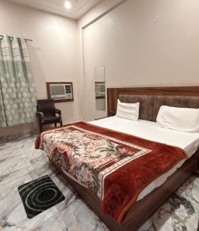 Mathura Hotel | Hotel Tara Grand