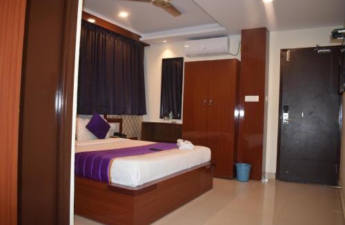Jayanagar Hotel | Hotel UR Comforts Jayanagar