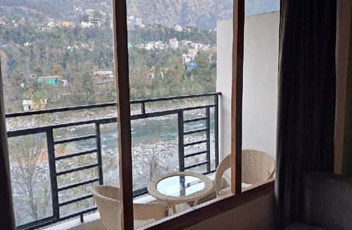 Chamba Hotel | Hotel VEE