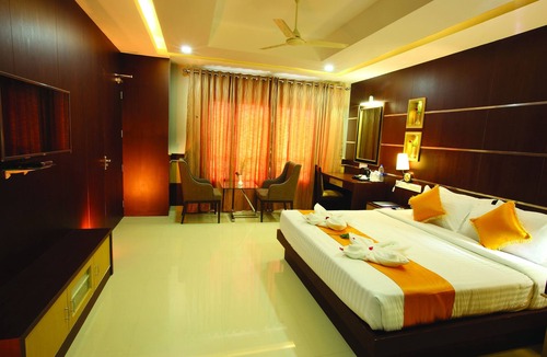 Kottakkal Hotel | Hotel Virad