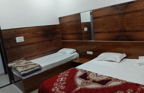 Shri Madhopur Hotel | Hotel welcome