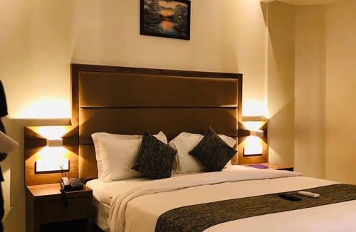 Andheri West Hotel | Hotel West Blue