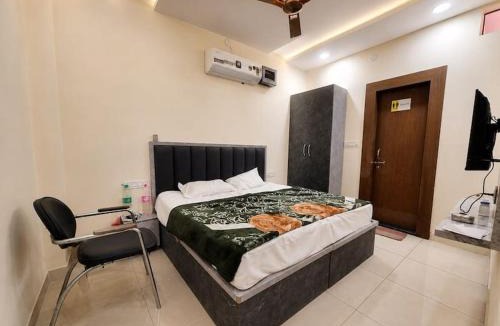 Hisar Hotel | HotelTree