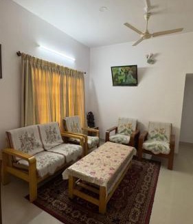 HSR Layout House | HSR Homestay Chethana