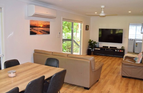 Arakoon House | Hugh's Hideaway Arakoon