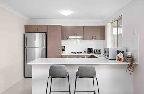 Cessnock House | Hunter Home with POOL/CINEMA ROOM/PING PONG