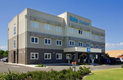Redcliffe Hotel | ibis Budget Perth Airport