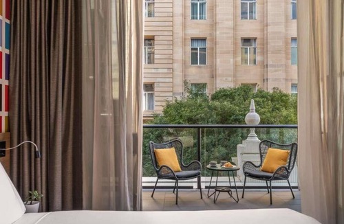 Brisbane Central Business District Hotel | Ibis Styles Brisbane Elizabeth Street