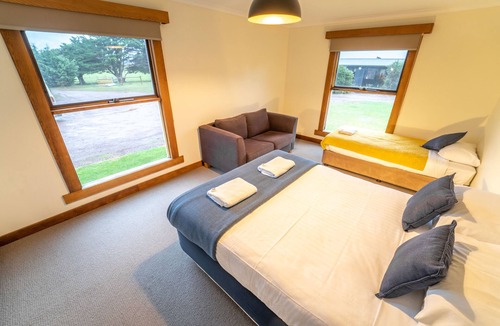 Musselroe Bay House | Icena Farm Accommodation