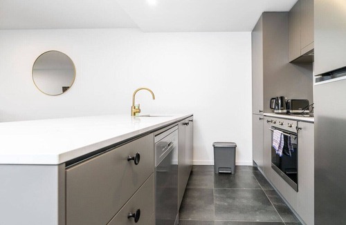 Braddon Apartment | Ideal 2BR Apt in the Heart of Braddon
