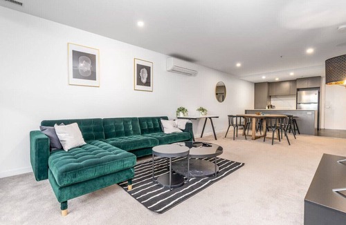 Braddon Apartment | Ideal 2BR Apt in the Heart of Braddon