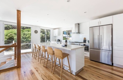 Yallingup House | Idlehour Panoramic Retreat by Yallingup Beach