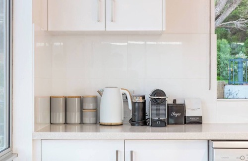 Yallingup House | Idlehour Panoramic Retreat by Yallingup Beach