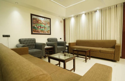 Gwalior Hotel | 250 m² Hotel ∙ 3 guests