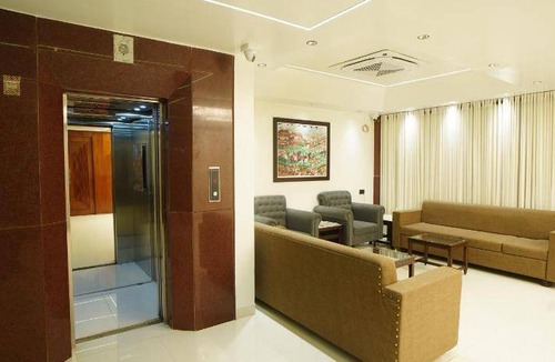 Gwalior Hotel | 250 m² Hotel ∙ 3 guests