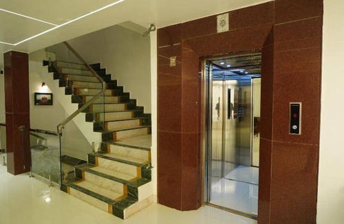 Gwalior Hotel | 250 m² Hotel ∙ 3 guests