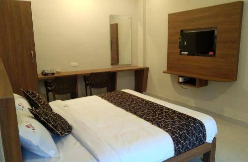 Madhurawada Hotel | 110 m² Hotel ∙ 2 guests