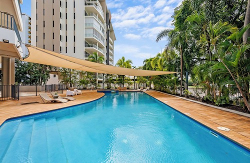 Darwin City Centre Apartment | Incredible Harbourfront Home Away from Home