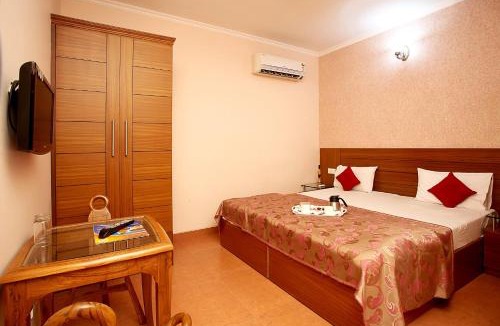 Vasant Kunj Hotel | Indira International Inn