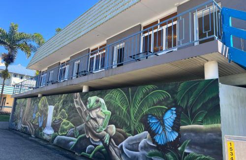 Innisfail Hotel | Innisfail Riverfront Motel