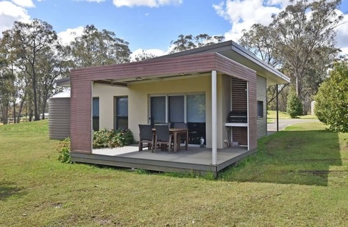 Pokolbin Villa | Ironbark Hill Villa 3