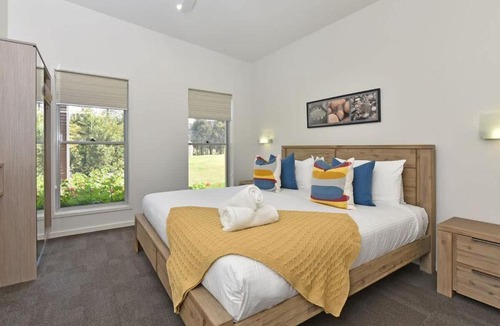 Pokolbin Villa | Ironbark Hill Villa 5 Vermentino