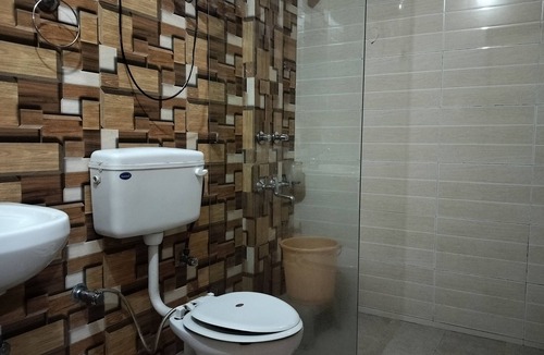 Naddi House | Ishwar Guest House