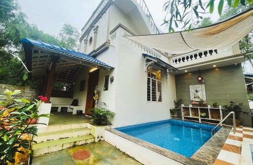 Auroville Villa | Italian vibe luxury villa with pool and garden