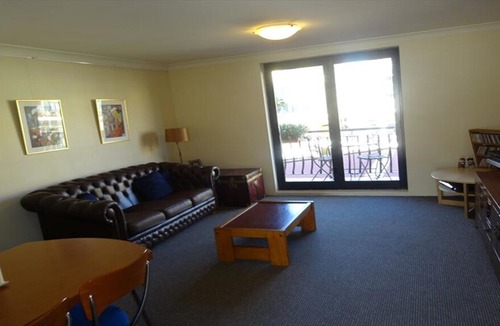 Leichhardt Apartment | ITALY - Italian Forum Comfort and Leichhardt Convenience