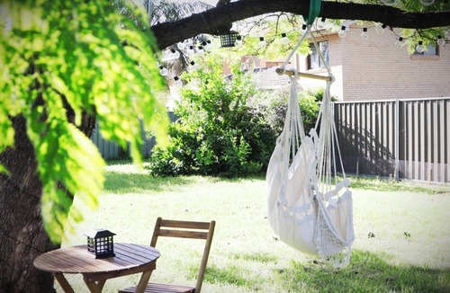 Dubbo House | Jacaranda Cottage