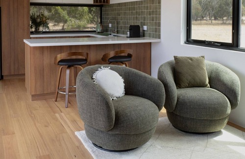 Bellbrae House | Jarosite Escape - Noel