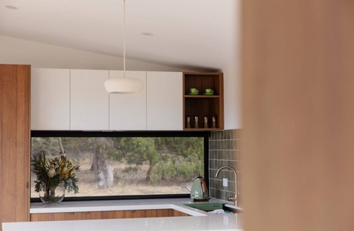 Bellbrae House | Jarosite Escape - Noel