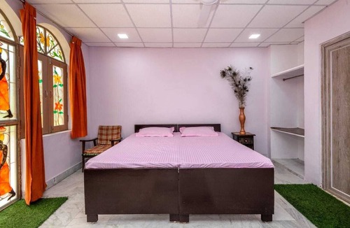 Jhansi Hotel | Jhansi Authentic Farm Village