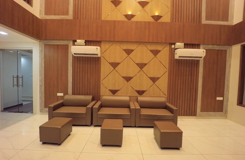 Vellore Hotel | JKINN