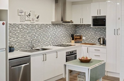 Mount Martha Apartment | Joan`s Beach Cottage