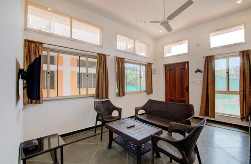 Bommayapalayam Bed & Breakfast | Jungle Breeze Resort At the Center of Auroville Jungle