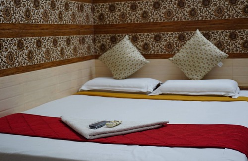 Nanganallur House | Just Guest House