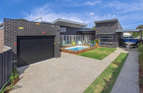 Capel Sound House | JUST LISTED - BOOK NOW!nnTHE WOW FACTOR - WITH INGROUND POOL - PET FREINDLY
