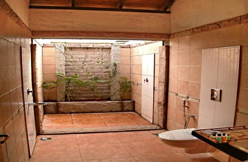 Saranthangi Resort | Kadambavanam Ethnic Village Resort