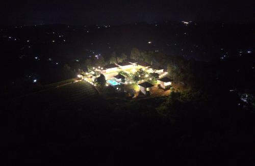 Khattalwada Villa | Kallarackal Hill View Cottage