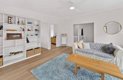 Guerilla Bay House | Kareelah