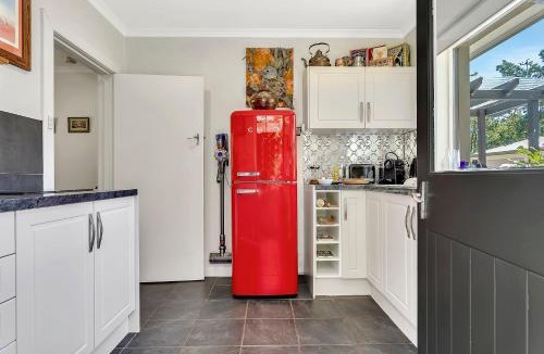 Crafers West Villa | Karku Wardli Cottage Luxury Hills Retreat