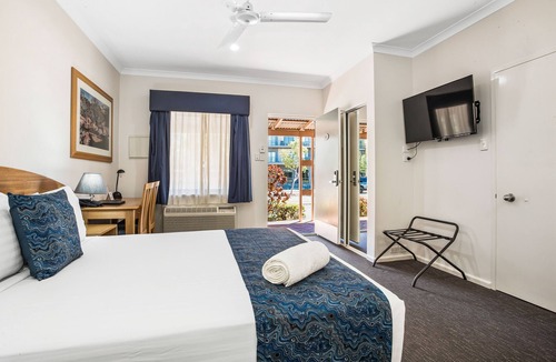 Karratha Hotel | Karratha Central Apartments