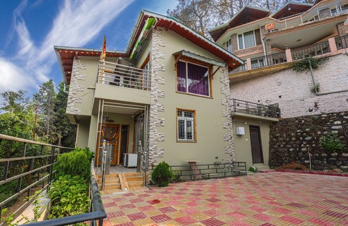 Shyamkhet Villa | Kasbah 3 BHK - Naini Greens Bonfire, Parking, Food, Cook