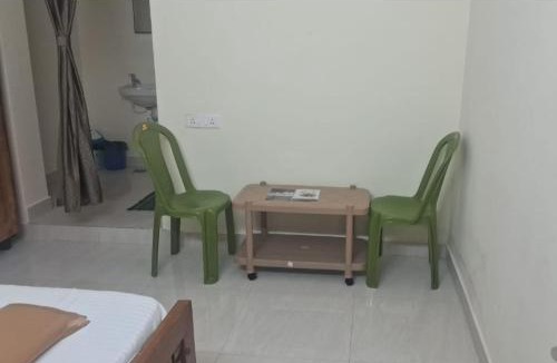 Tiruvannamalai Hotel | KASTURI SUBRAMANIAN ROOMS AC