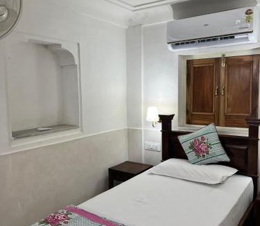 Pink City House | Khush Haveli