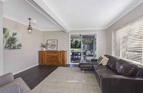 Wamberal House | KIKI PALMS - BEACHSIDE ENTERTAINER WITH LAGOON STYLE SALTWATER POOL