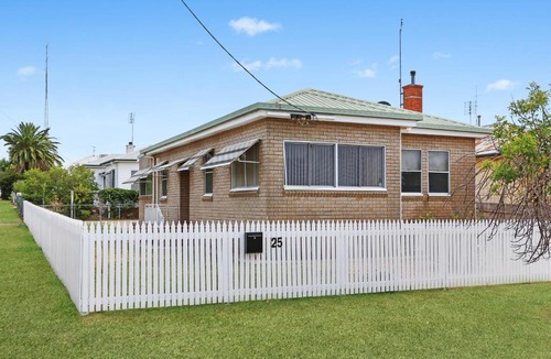 West Tamworth House | King's Park