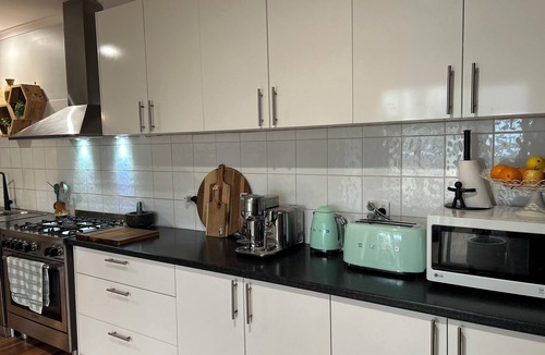 Currie House | KINGFALLS - Stunning 4BR, 2BTH home with character and charm, located in Currie.
